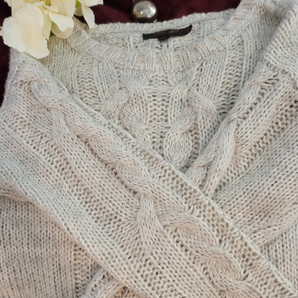 Light weight sweater, grey, Sz Small